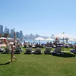High End 4Br Penthouse With Private Pool And Skyline Views