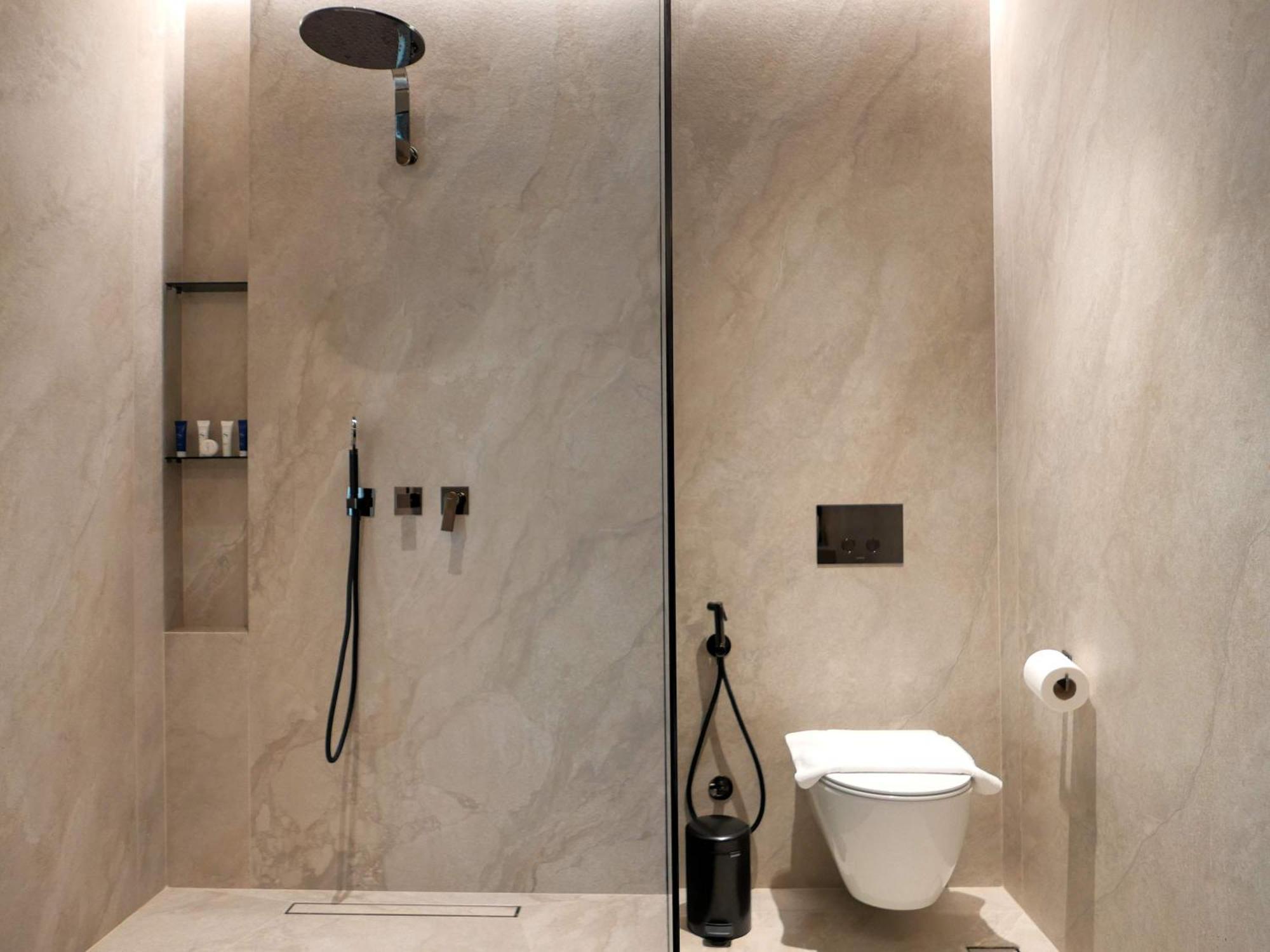 Apartment High End 4br Penthouse With Private Pool And Skyline Views