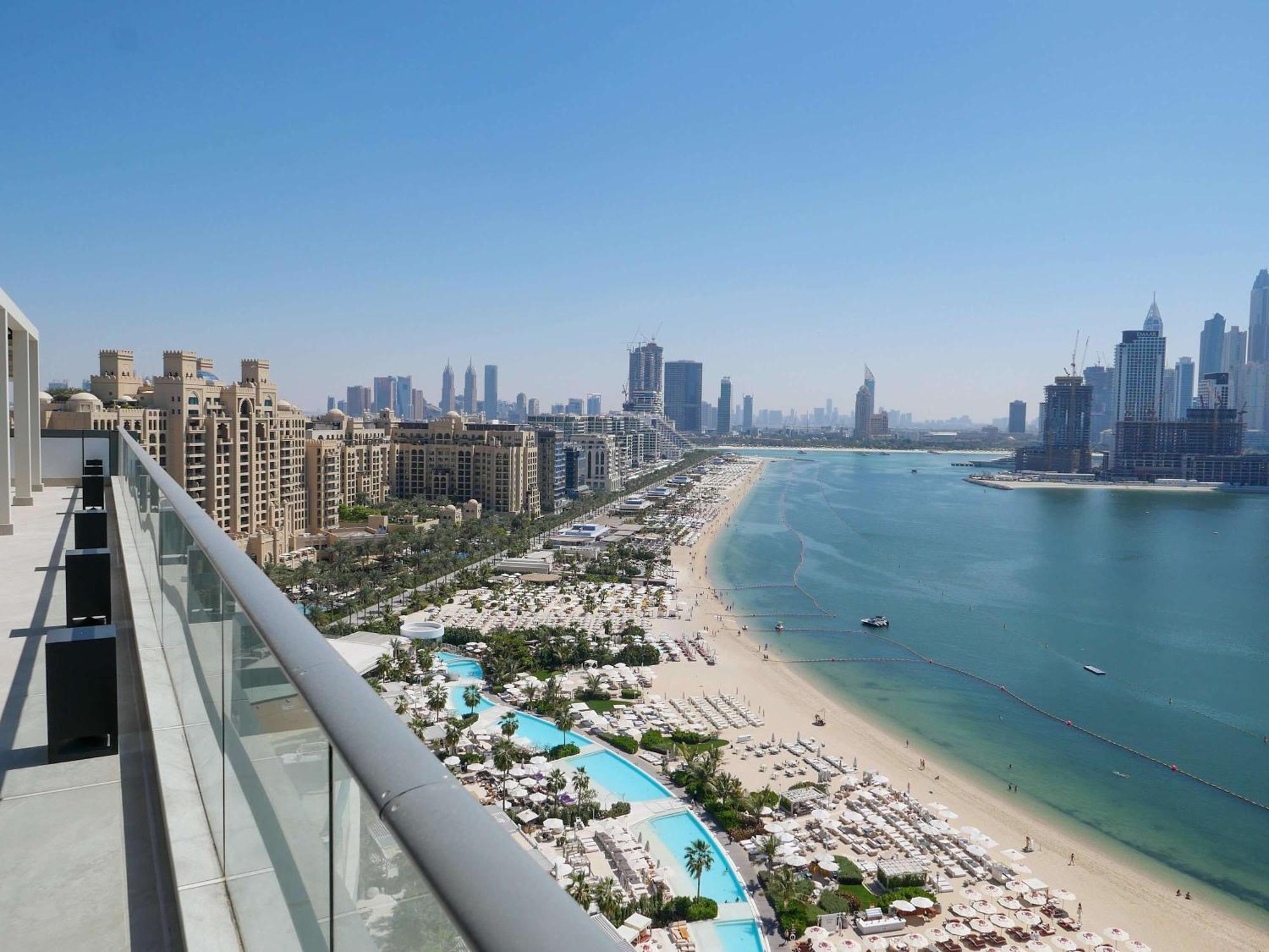 Apartment High End 4br Penthouse With Private Pool And Skyline Views Dubai